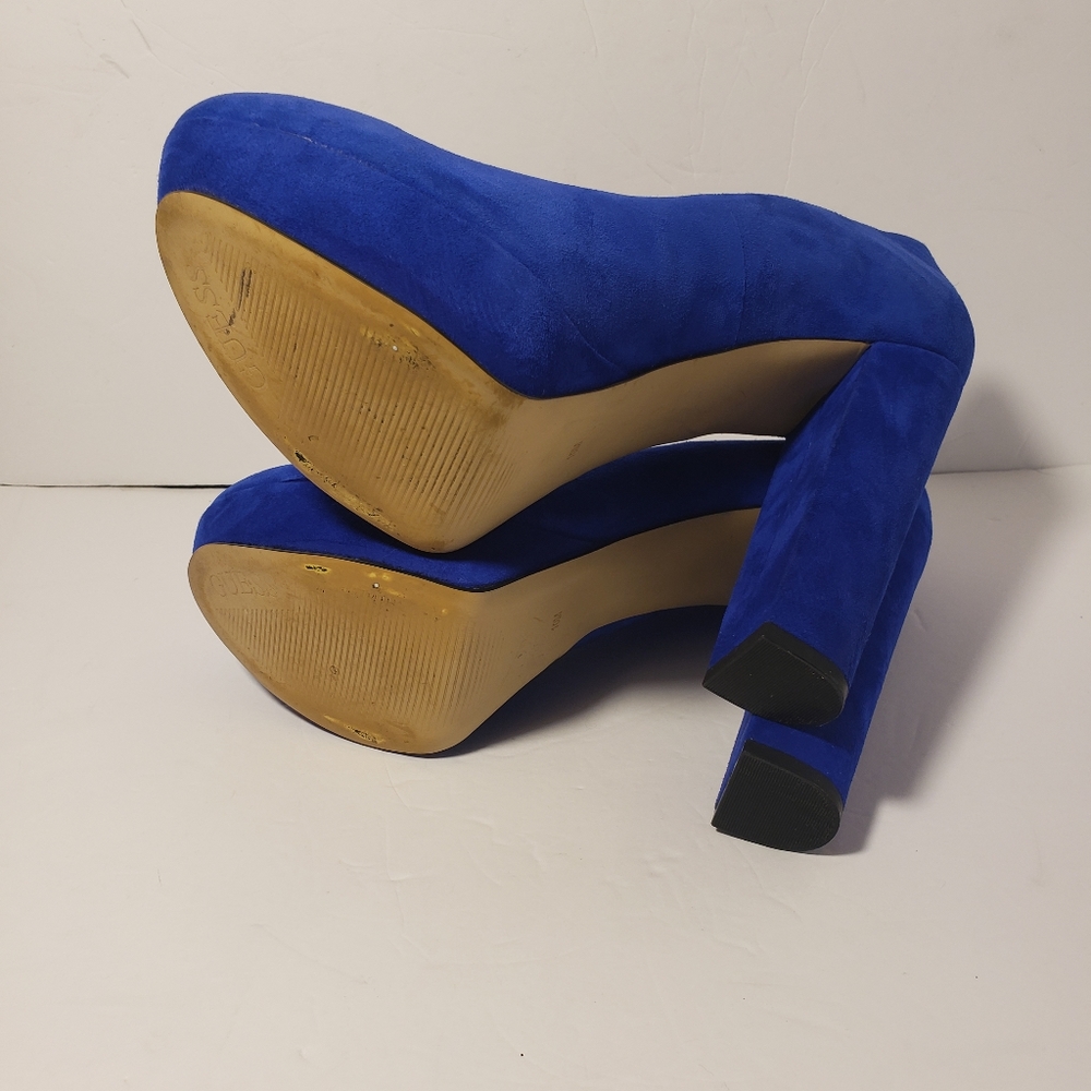 GUESS Platform Heels - Picture 9 of 9